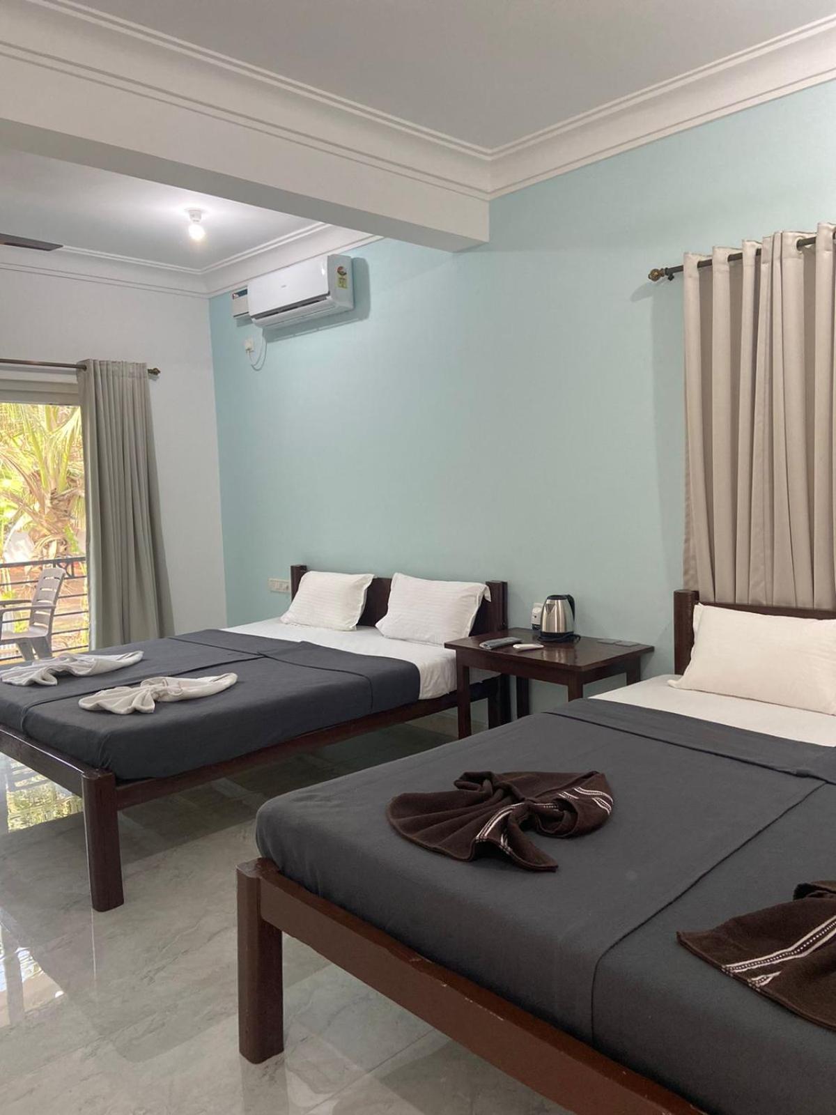 Hotel Ocean'S Edge By Vincen Calangute Exterior foto