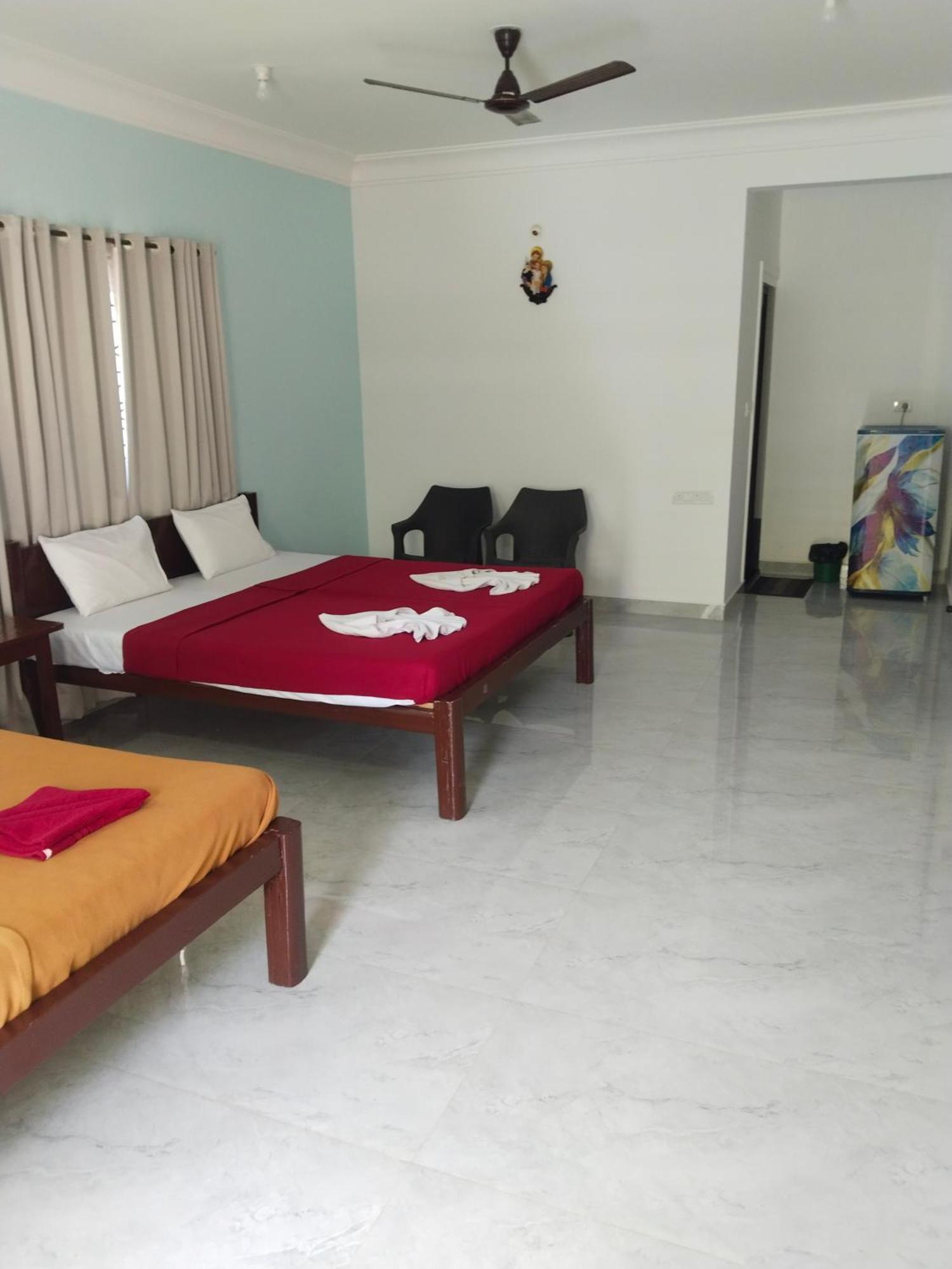 Hotel Ocean'S Edge By Vincen Calangute Exterior foto